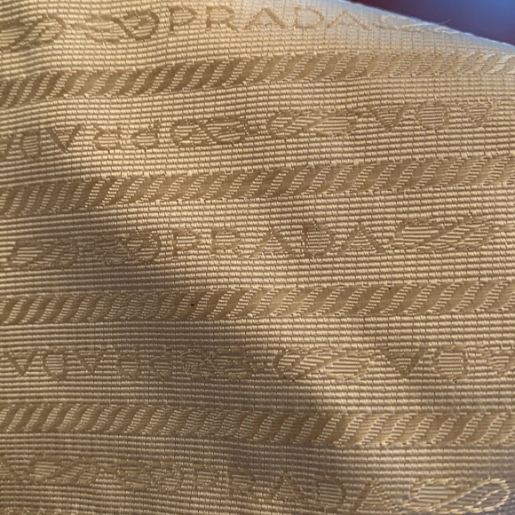 Prada handbag - Picture 7 of 7